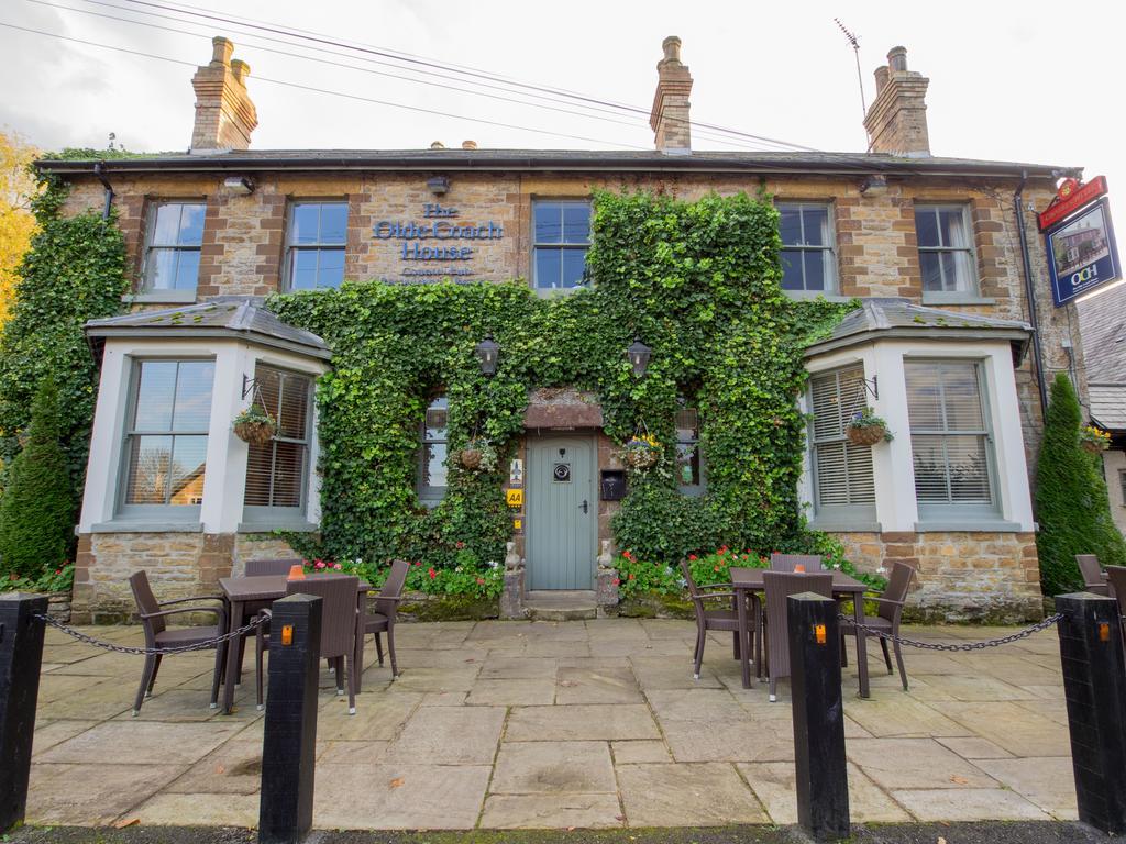 The Olde Coach House Inn Ashby Saint Ledgers Kültér fotó